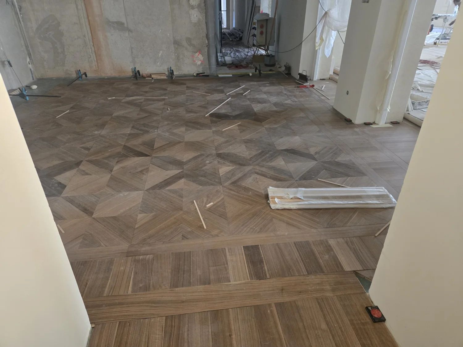 Hrvatski glazbeni zavod — detalj polaganja parketa